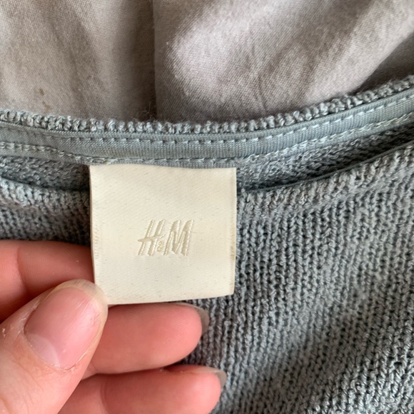 H&M Dusty Light Blue Tunic Top Side Tie Knit Sleeveless Sweater - Picture 4 of 4